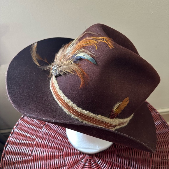 Vintage Boho Trail Boss Feather Accent Wool Cowboy Hat - Picture 3 of 8